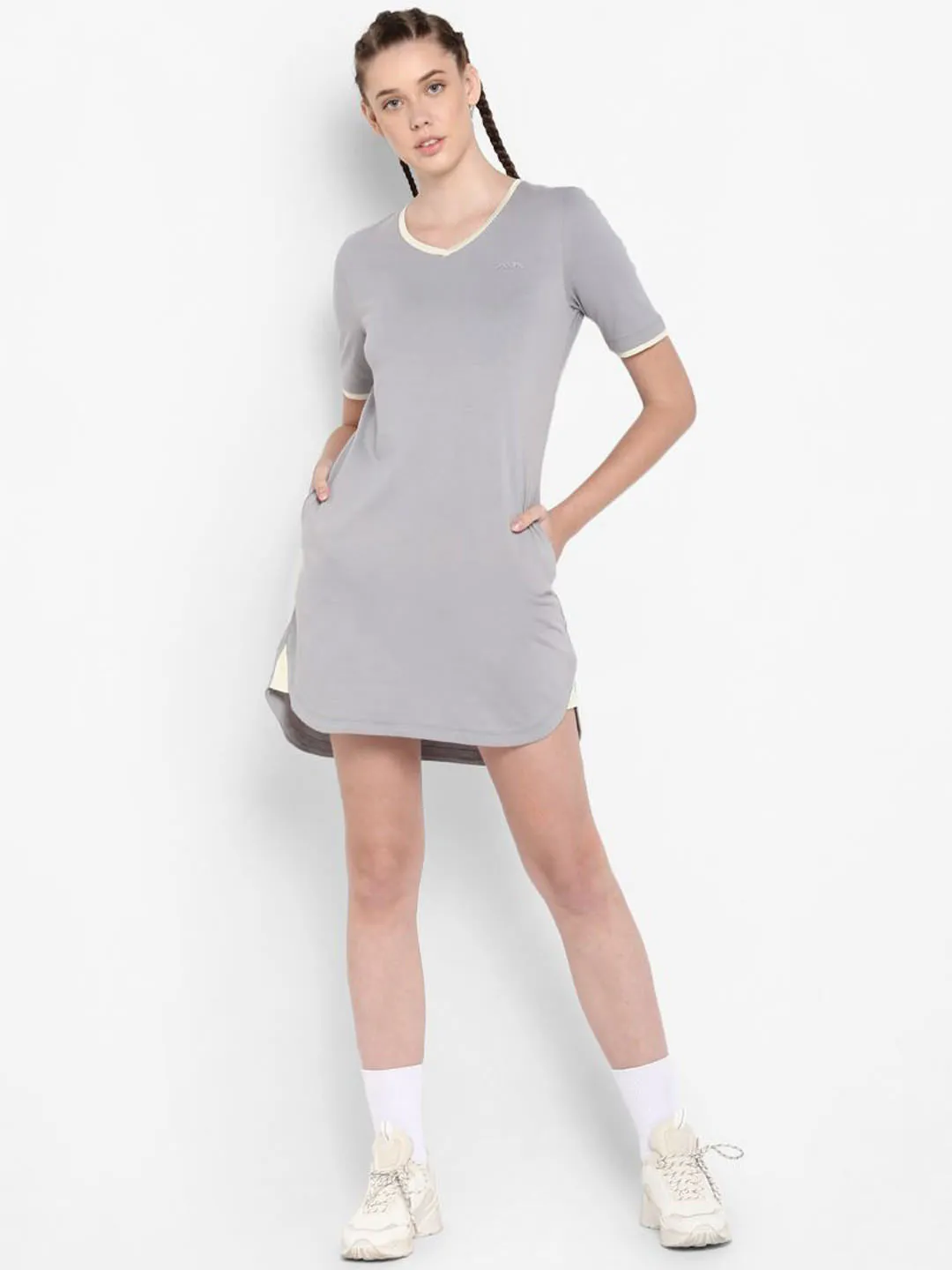 Alcis Women Printed Grey Tshirts