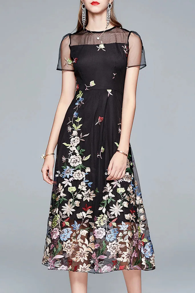 Begonia Dress with Lace and Tulle