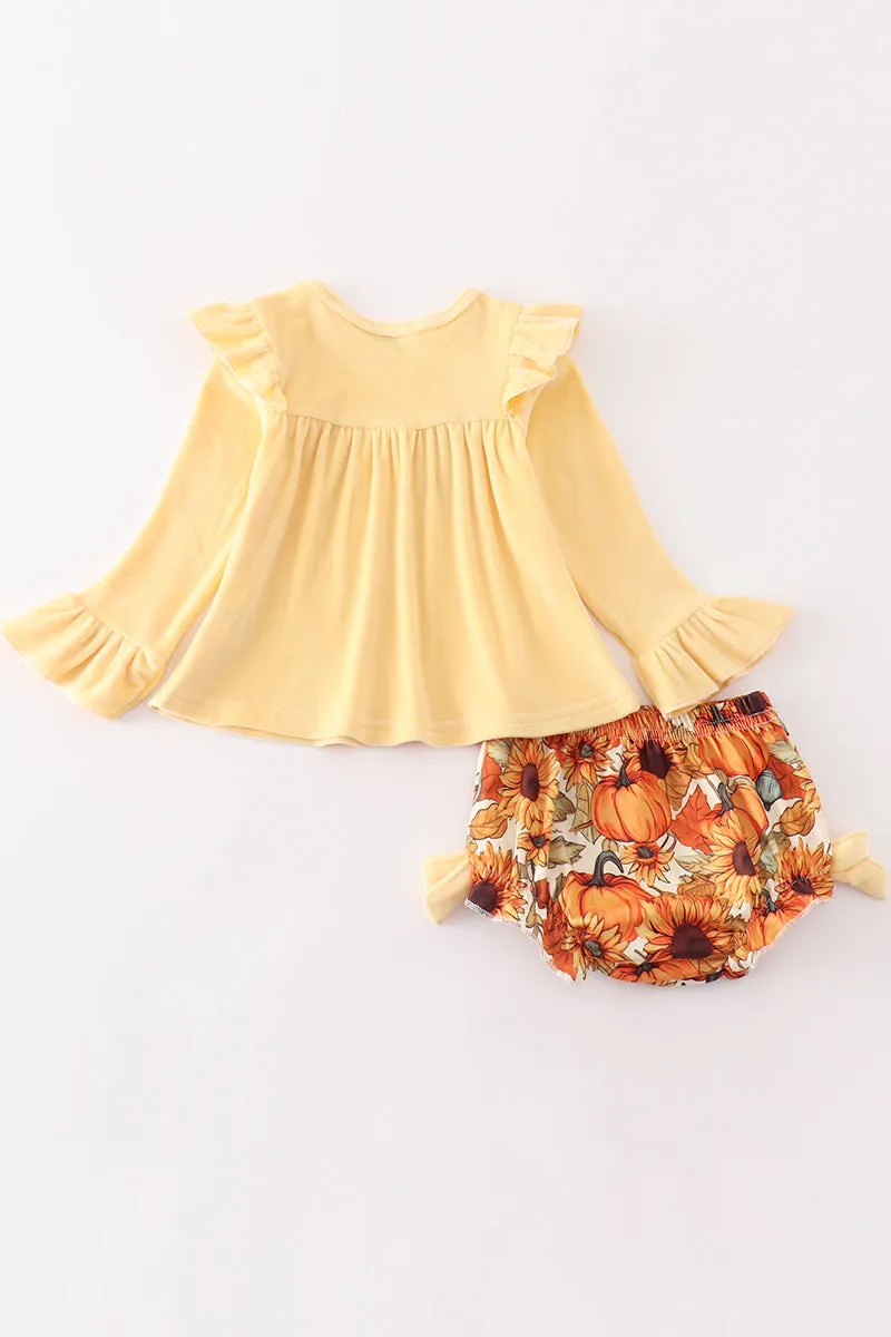 Beige Velvet Pumpkin Girl Baby Set