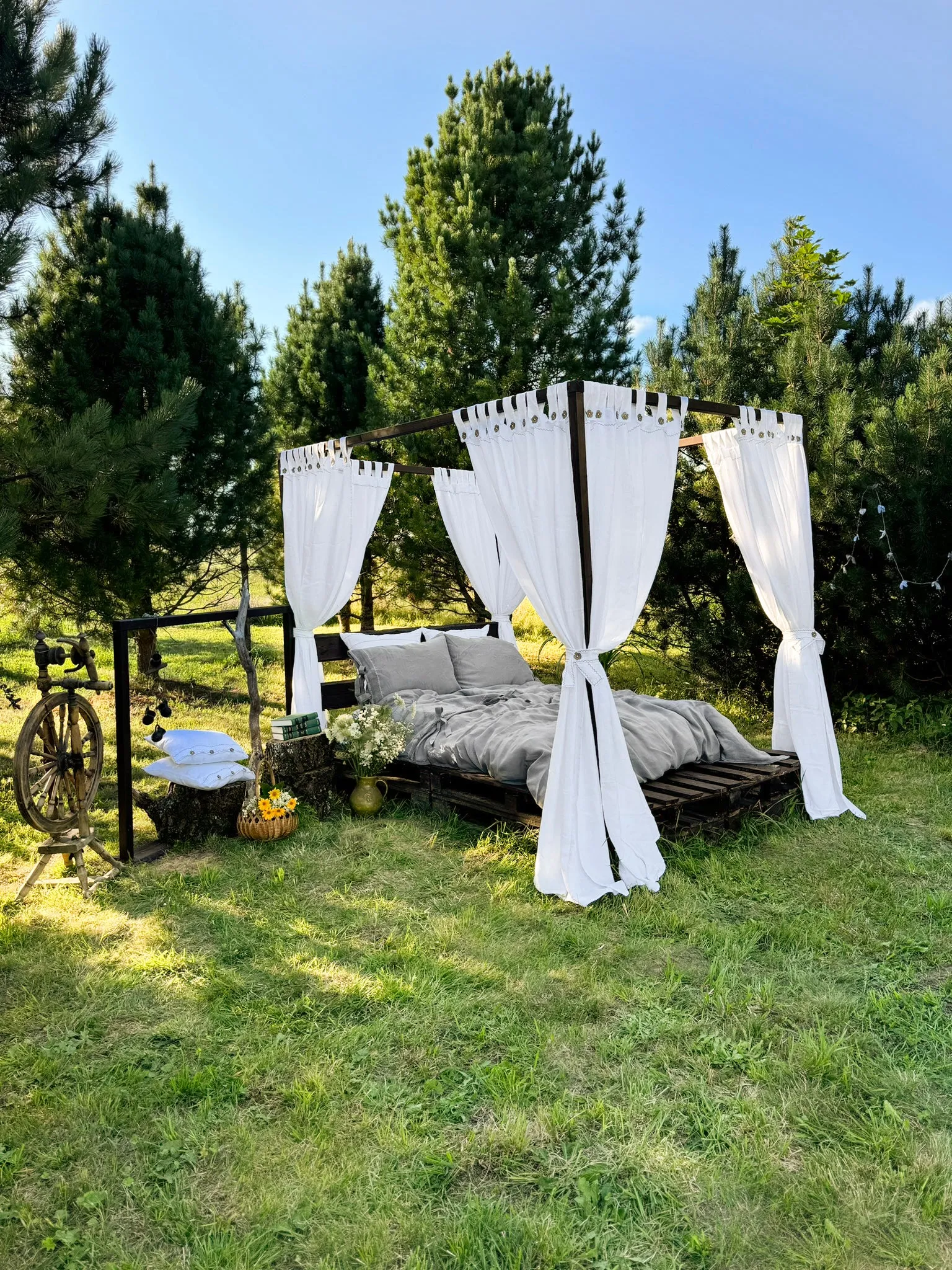 Canopy bed linen curtains with tab tops (175 g/m2 density)