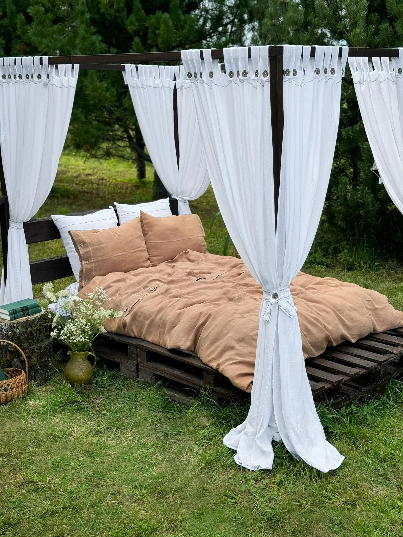 Canopy bed linen curtains with tab tops (175 g/m2 density)