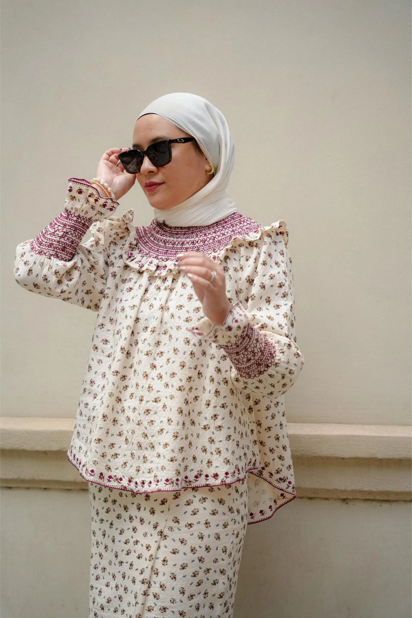 CARO KURUNG IN BURGUNDY FLORAL