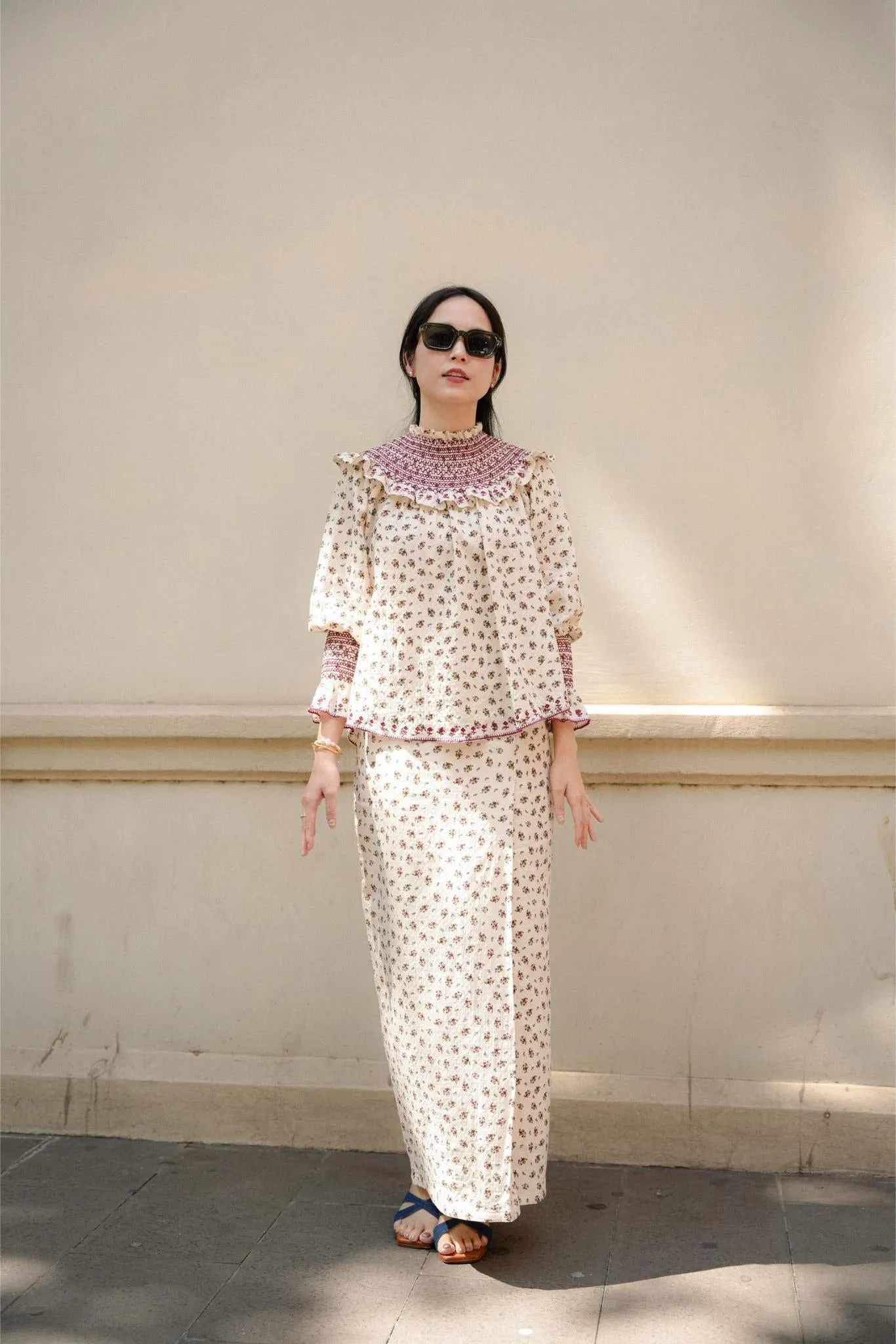 CARO KURUNG IN BURGUNDY FLORAL