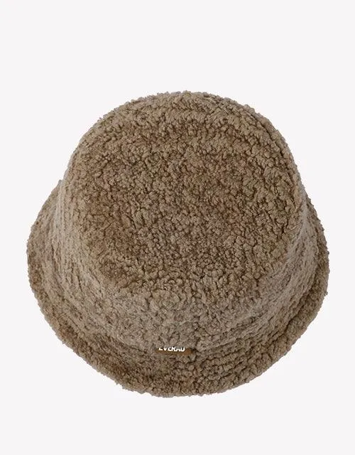 Cloude Hat