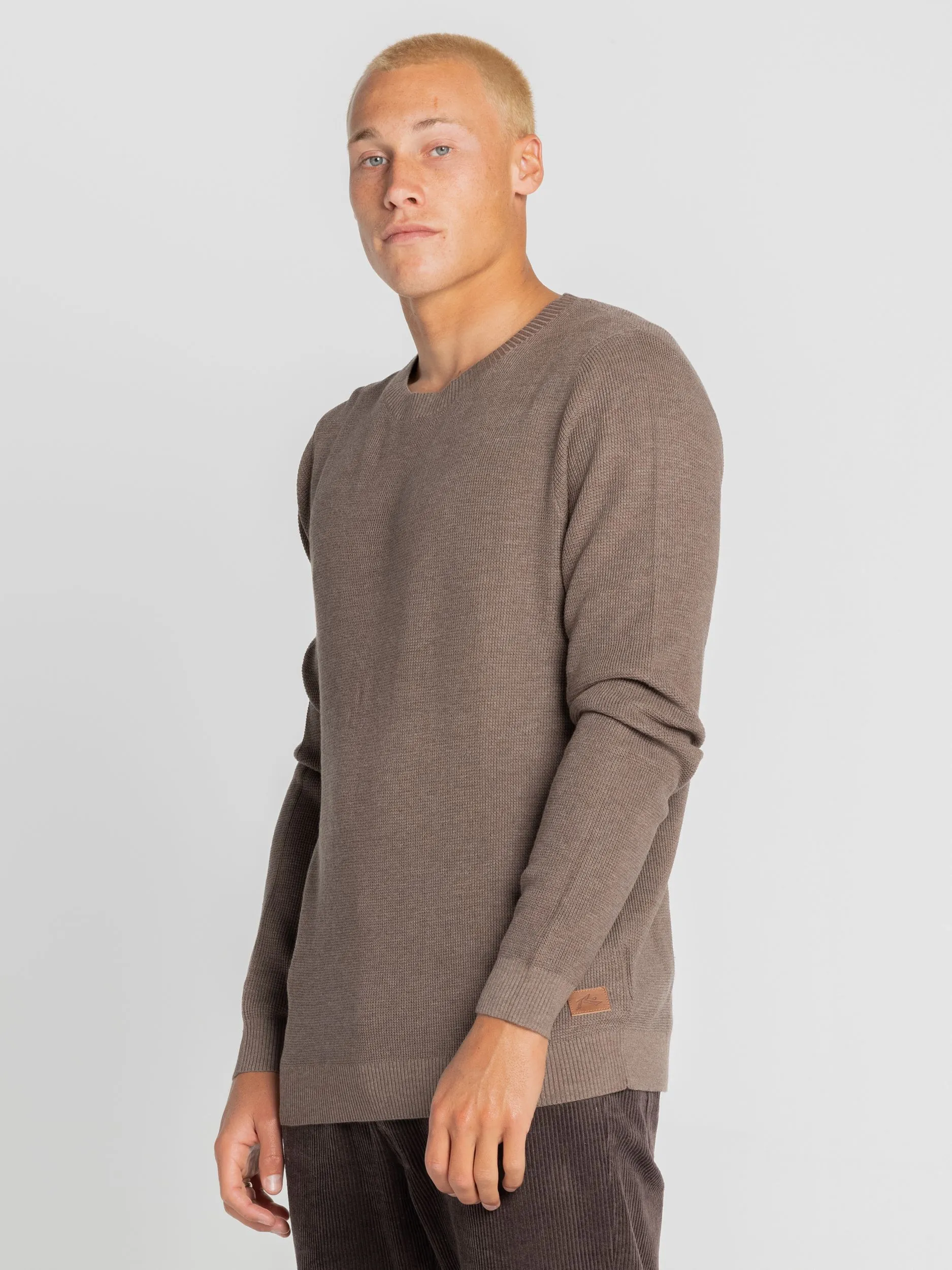 CRADLE LIGHTWEIGHT CREW KNIT
