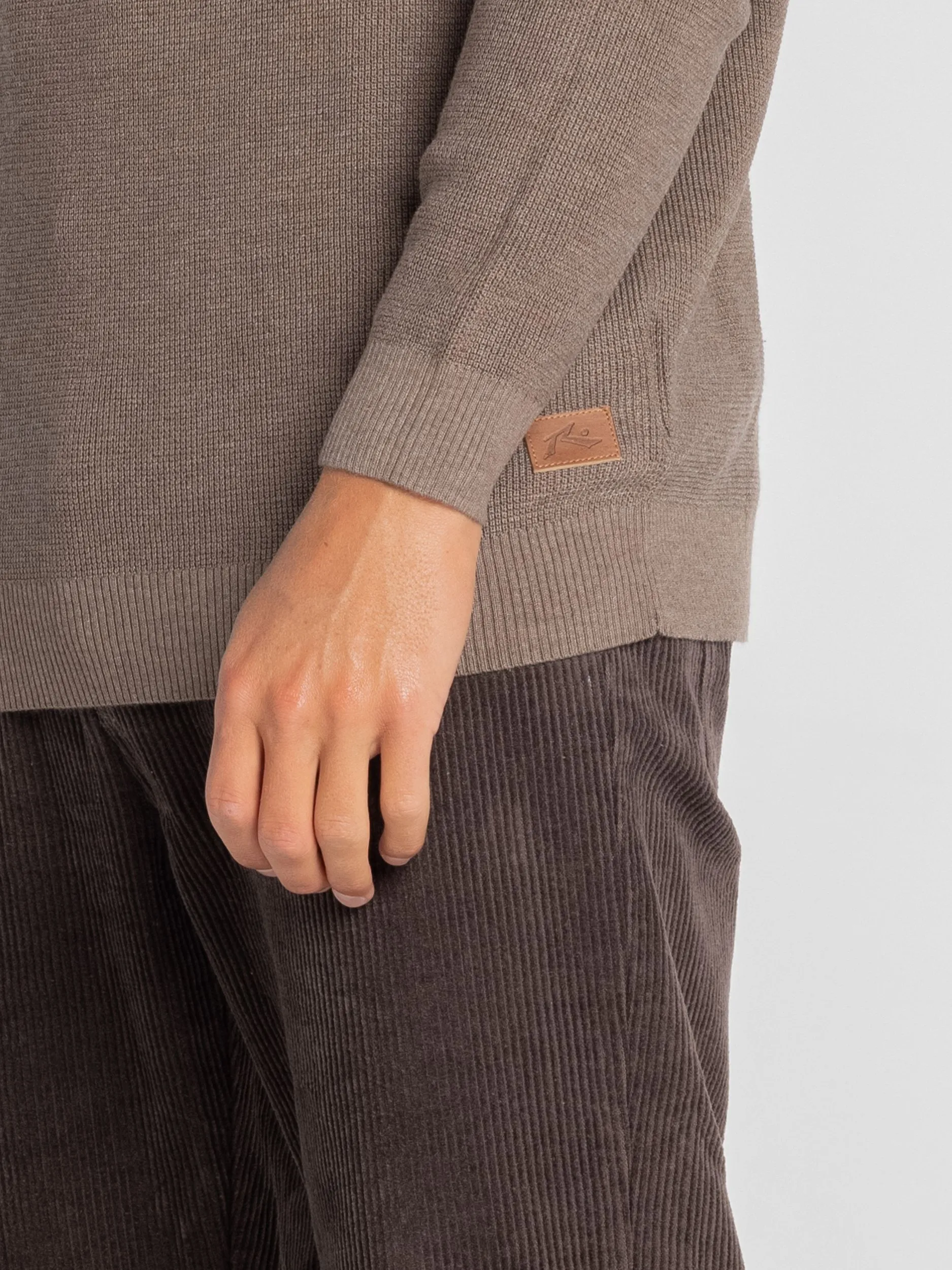 CRADLE LIGHTWEIGHT CREW KNIT