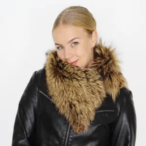 Crystal colored fox collar