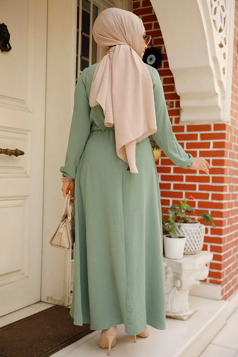 Daania Dress- Pale Green