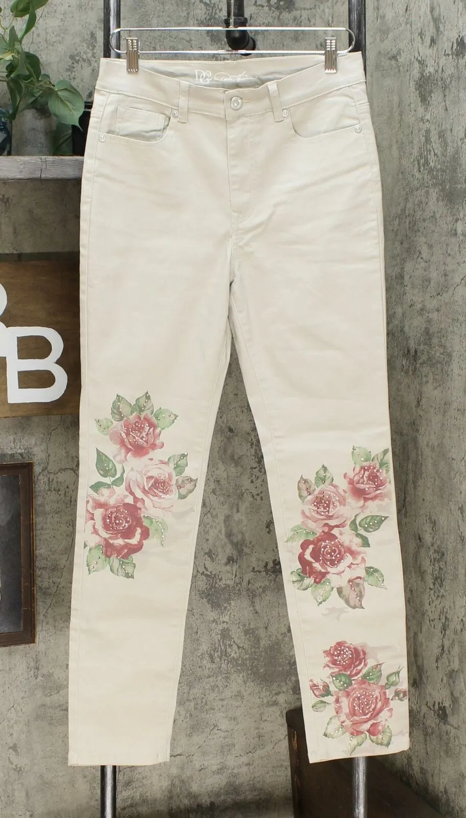 DG2 by Diane Gilman Classic Stretch Artwork Printed Jeans Khaki 6 Tall