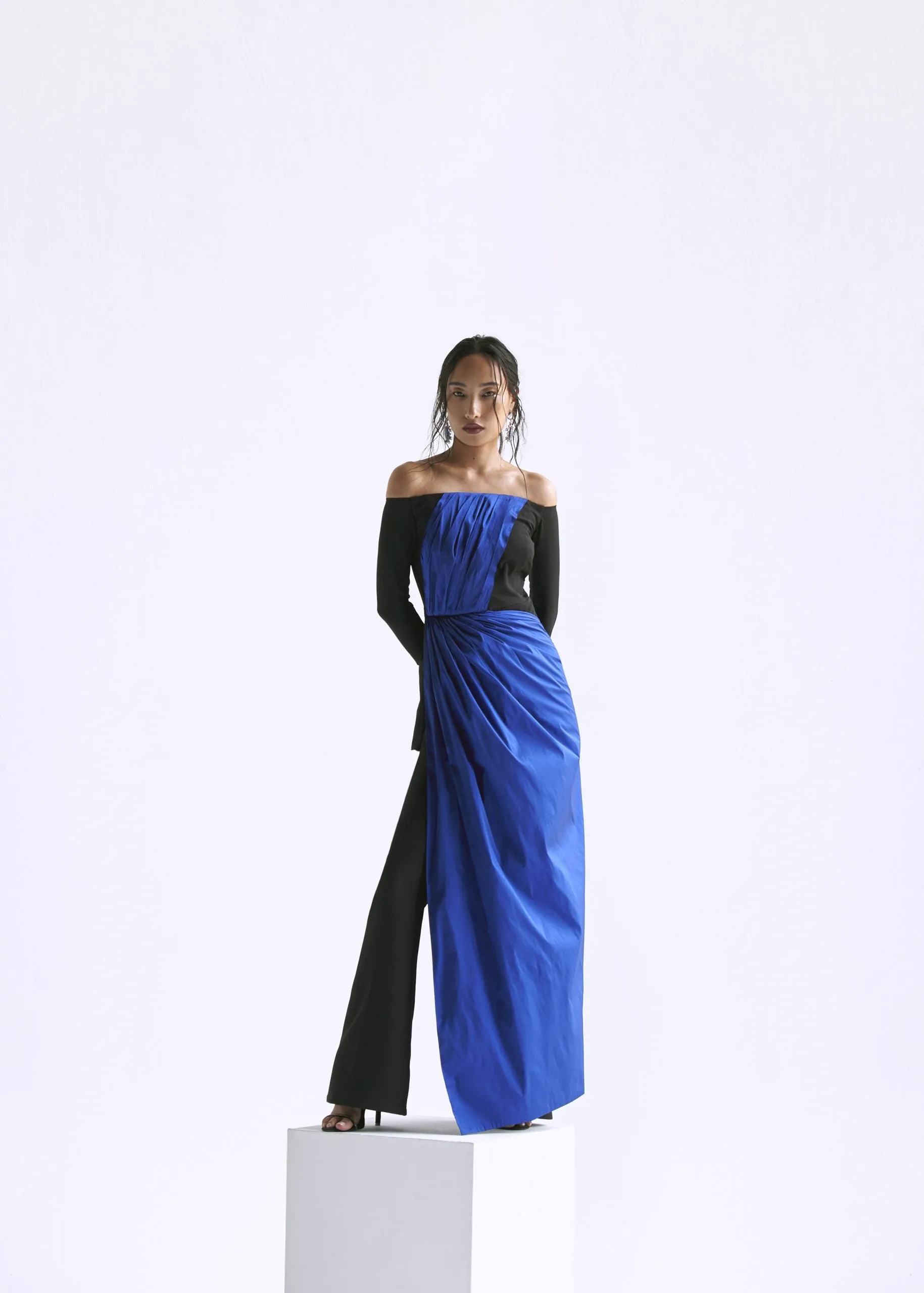Draped Contrast Cord Set
