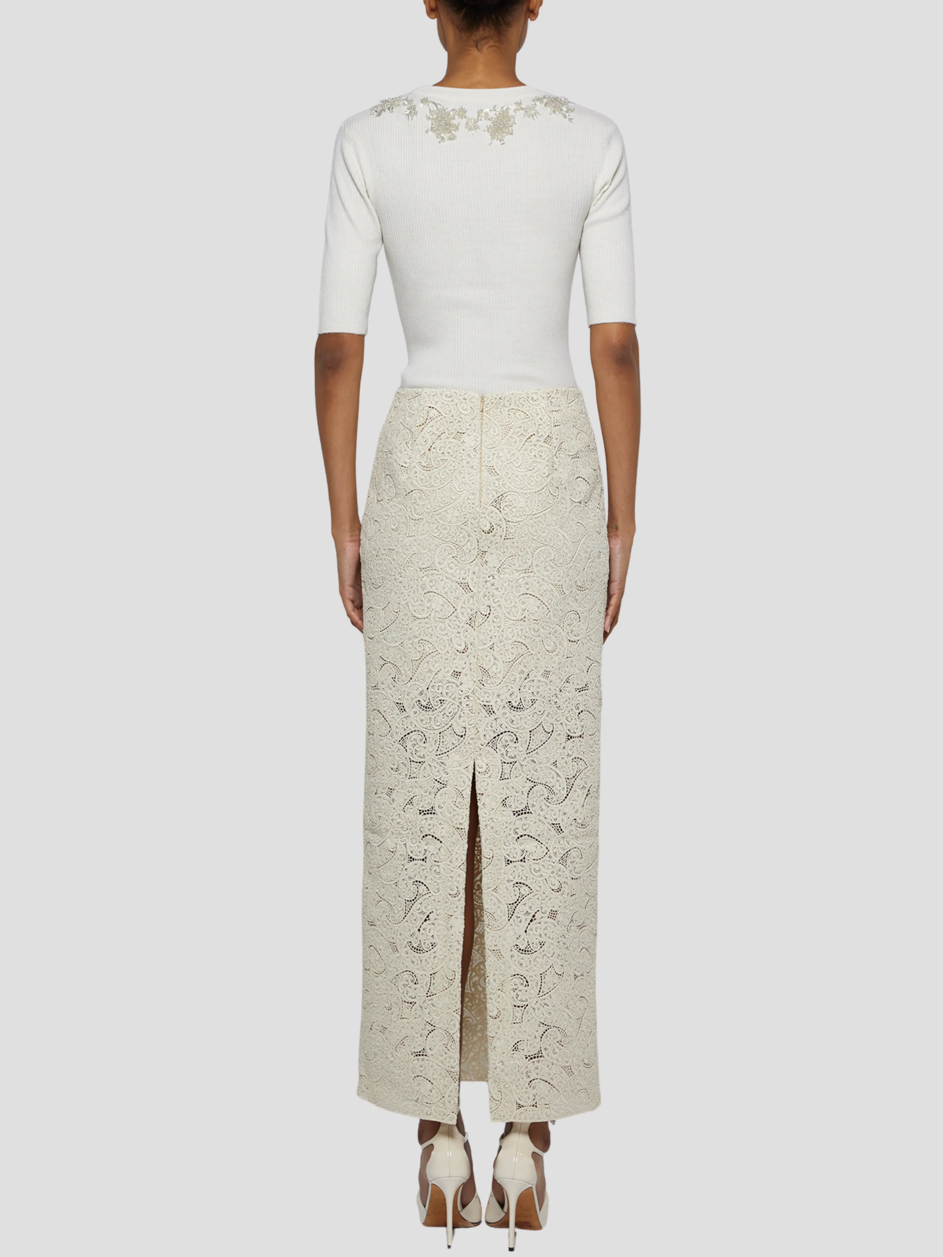 Embellished Short Sleeve Knit Top in White
