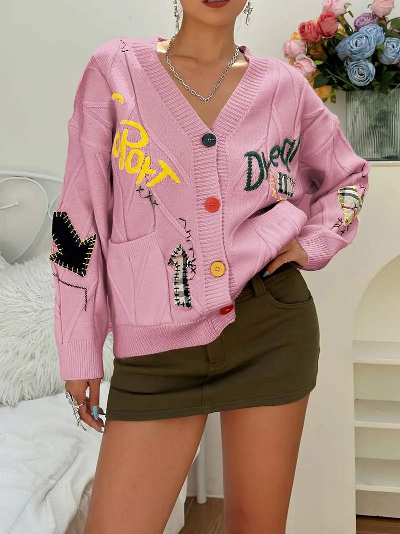 Emily - eleganter gestrickter Pullover mit Stickereien