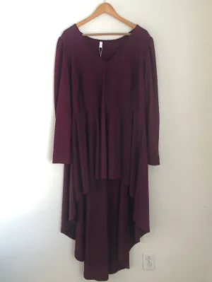 Flowy sexy purple dress
