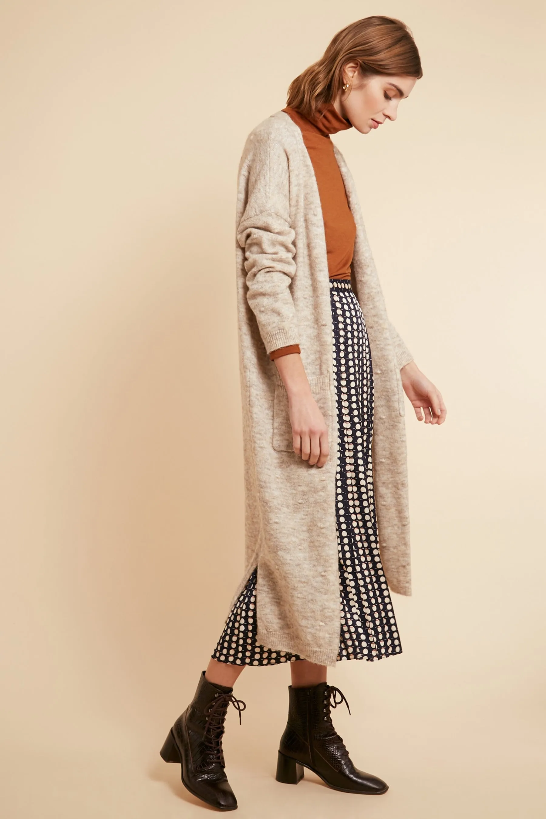 Frnch Lamia Cardigan (Beige)