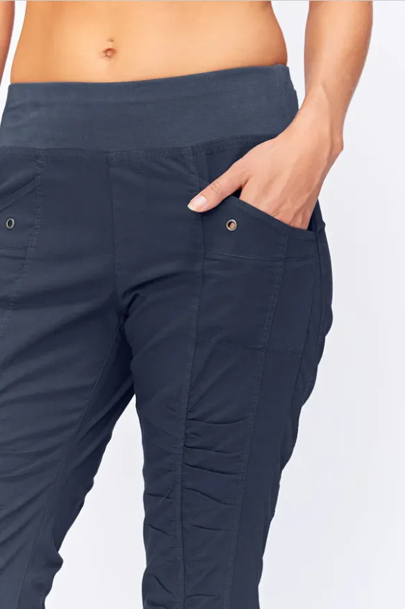 Iris Crop Pant