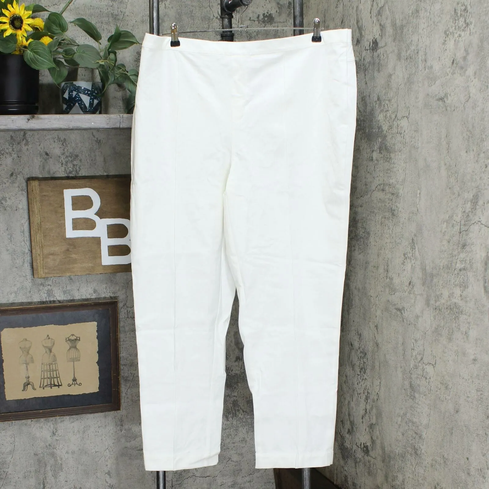 Isaac Mizrahi Live! Tall Plus 24/7 Stretch Twill Ankle Pants