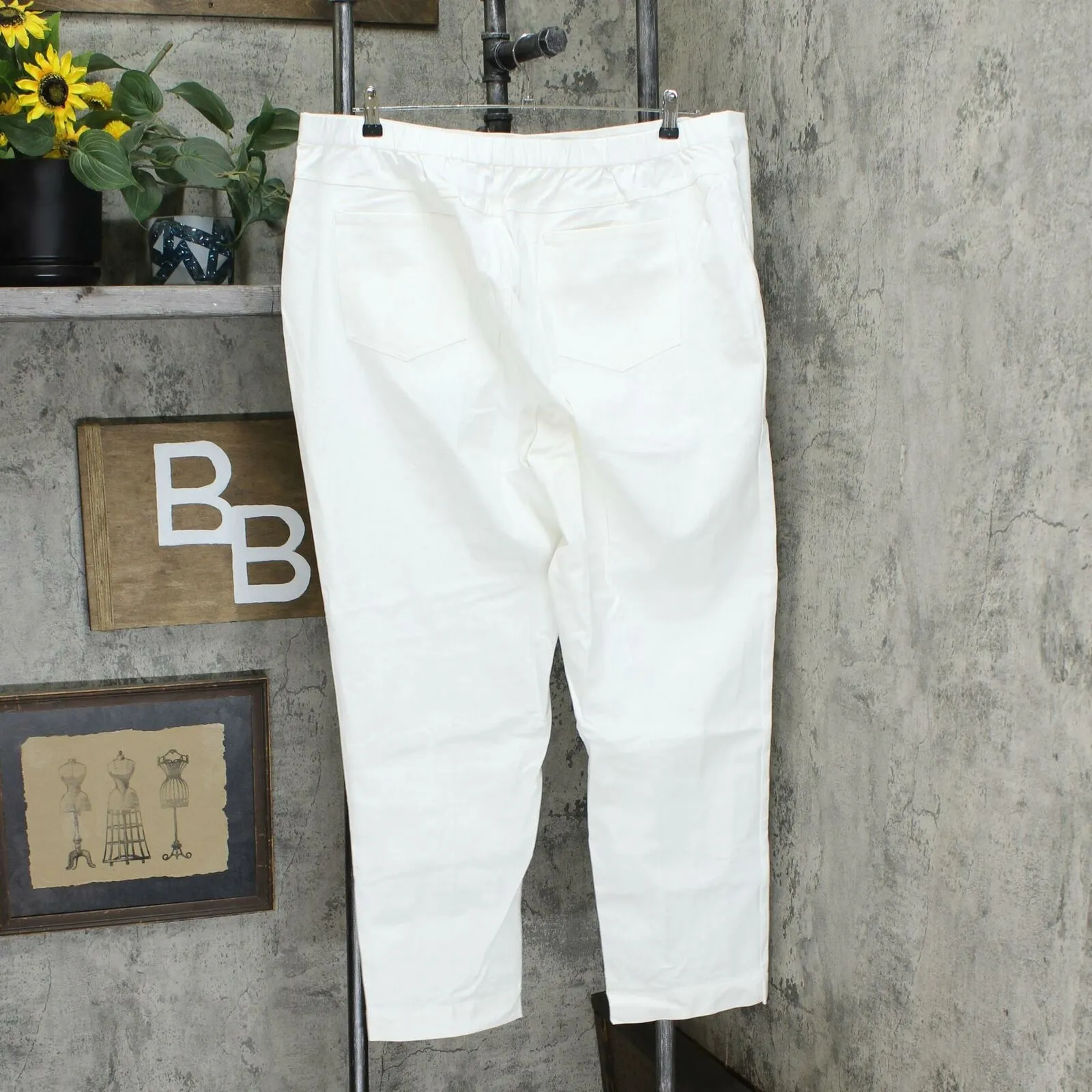 Isaac Mizrahi Live! Tall Plus 24/7 Stretch Twill Ankle Pants