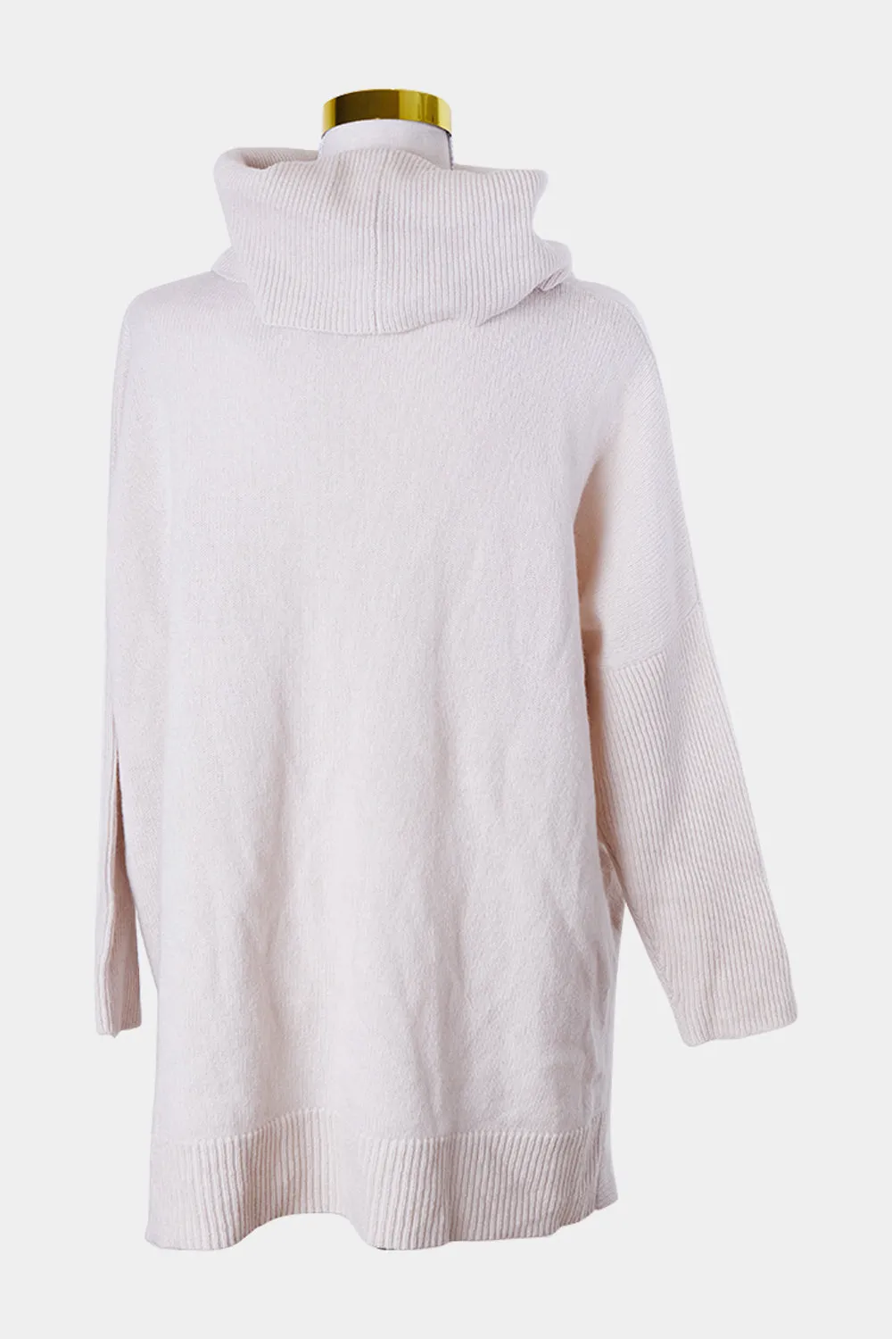 JUMP Cream Rollneck Knit Sweater
