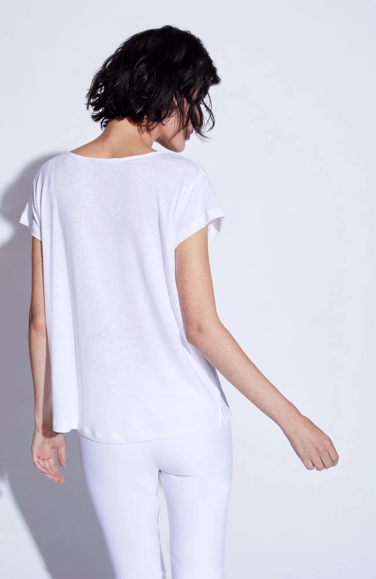 Juno Tee