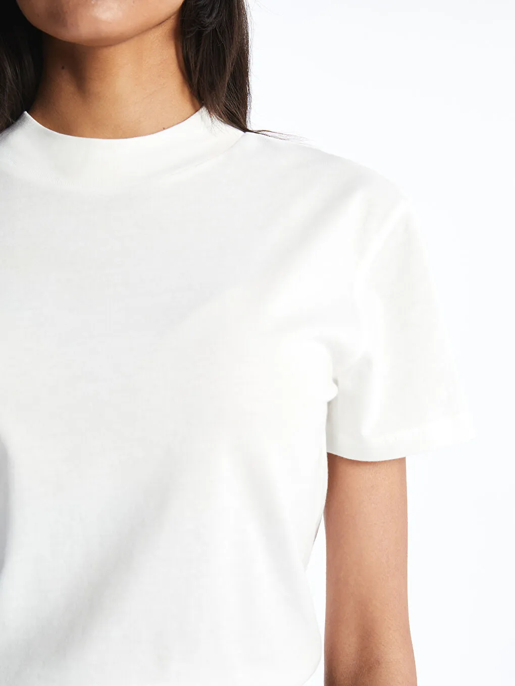 LCWAIKIKI Classic Ecru Stand Collar Women T-Shirt