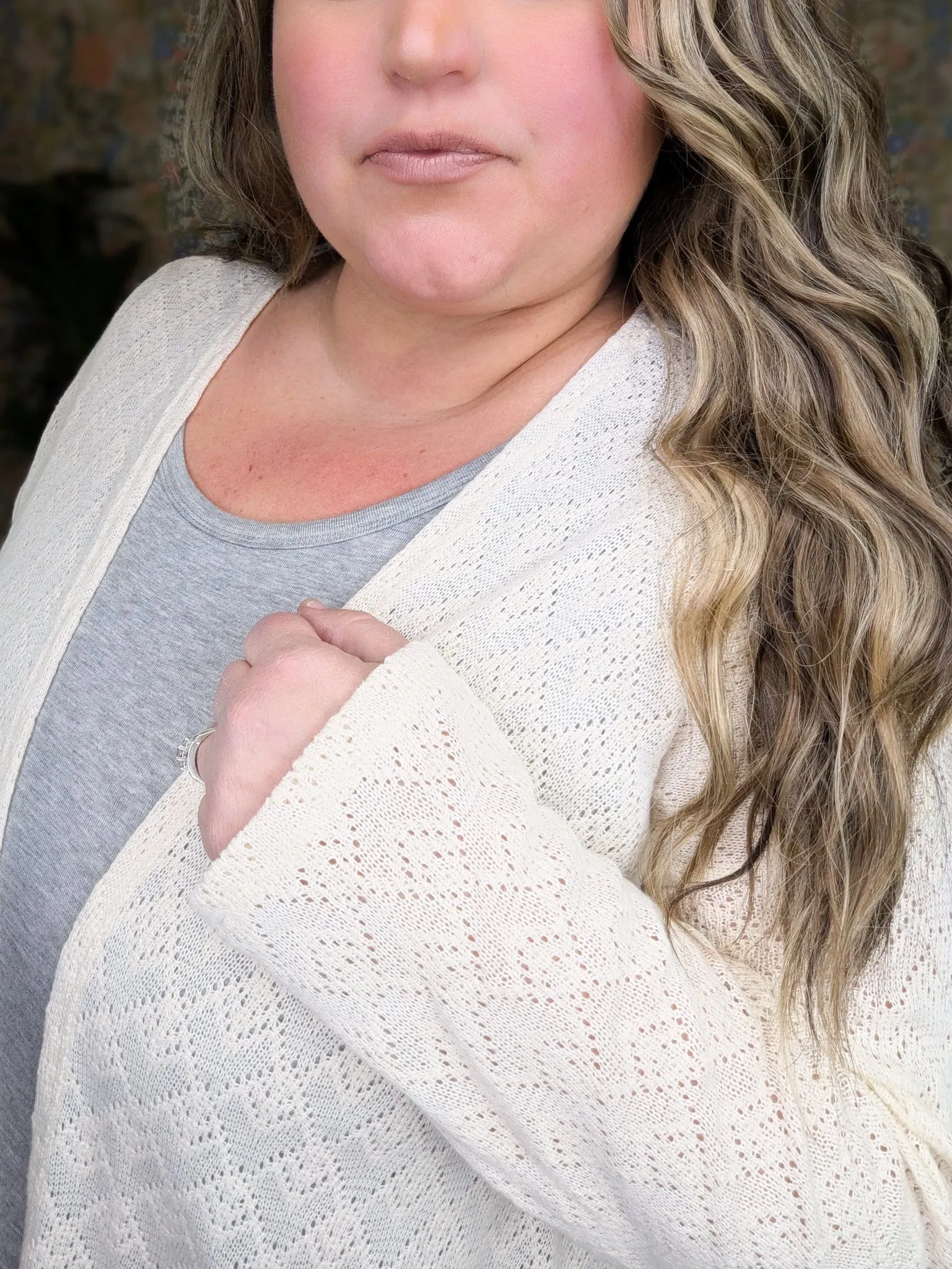 Lisa Diamond Sweater Knit Open Cardigan in Cream Natural