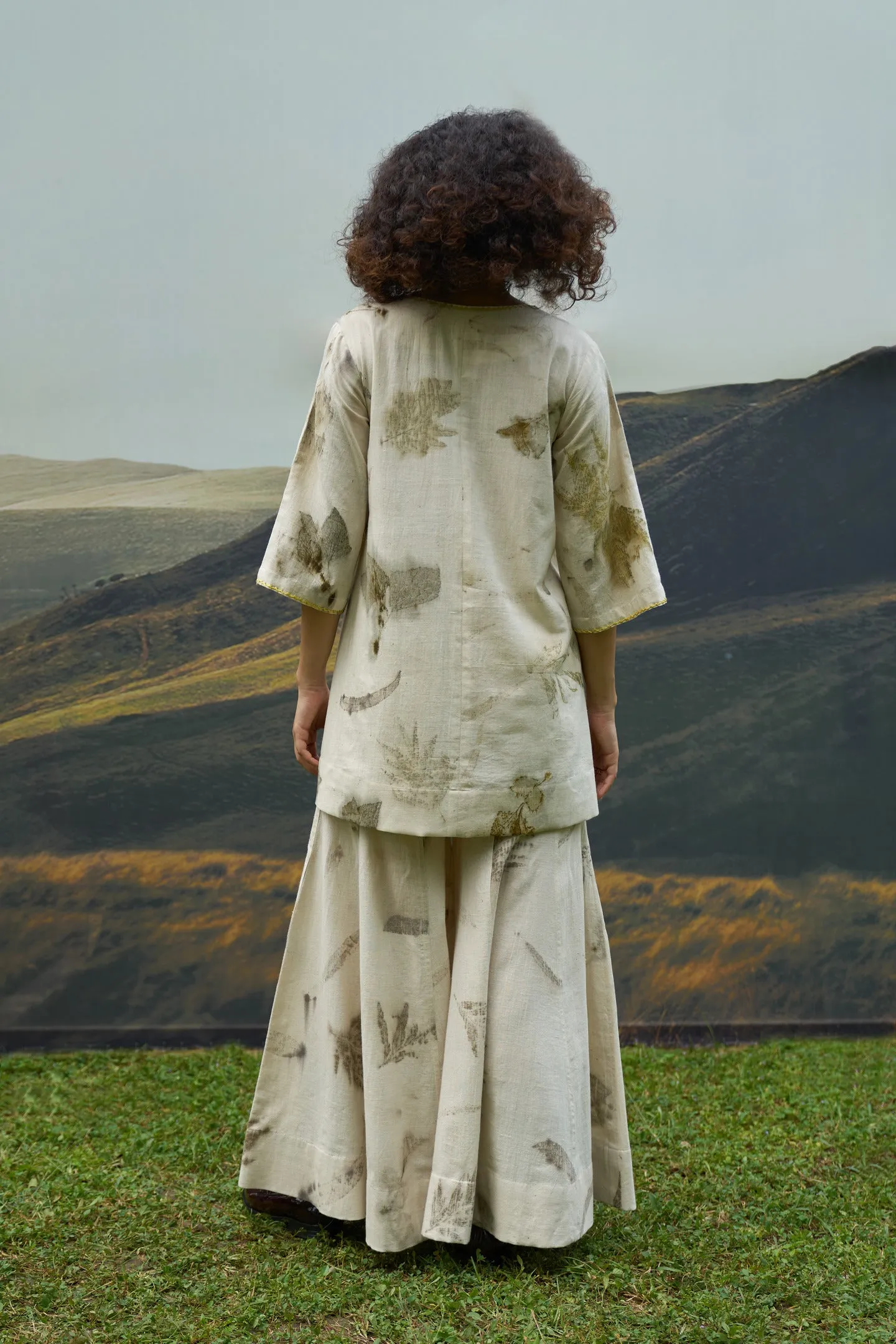 Live Leafy Classic Kurta