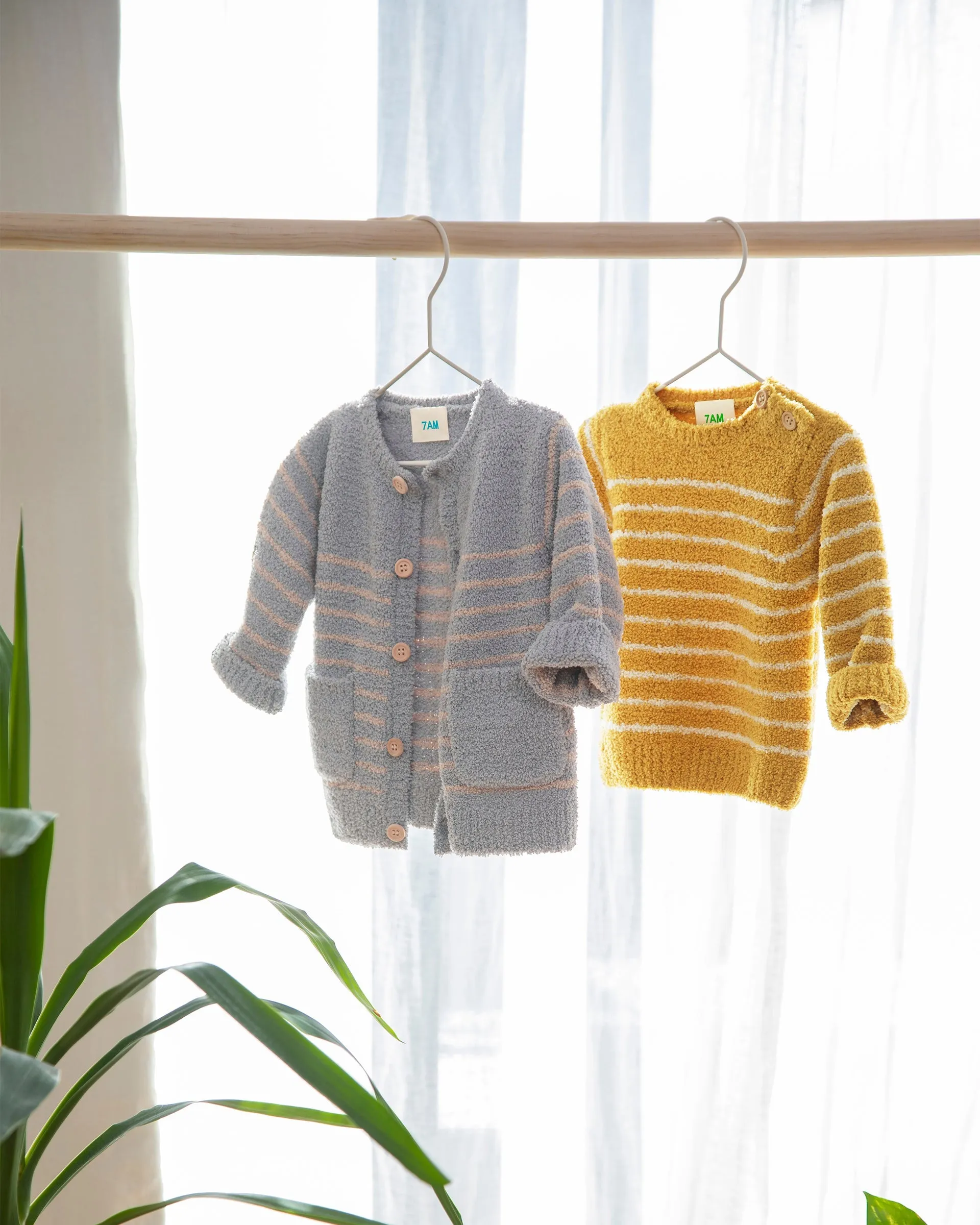 Long Sleeved Top Striped - Fuzzy