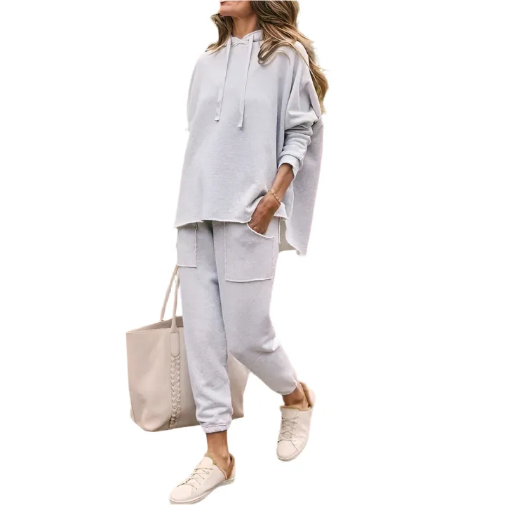 Lorrena – Cozy Women's Hoodie and Pants Set with Pockets
