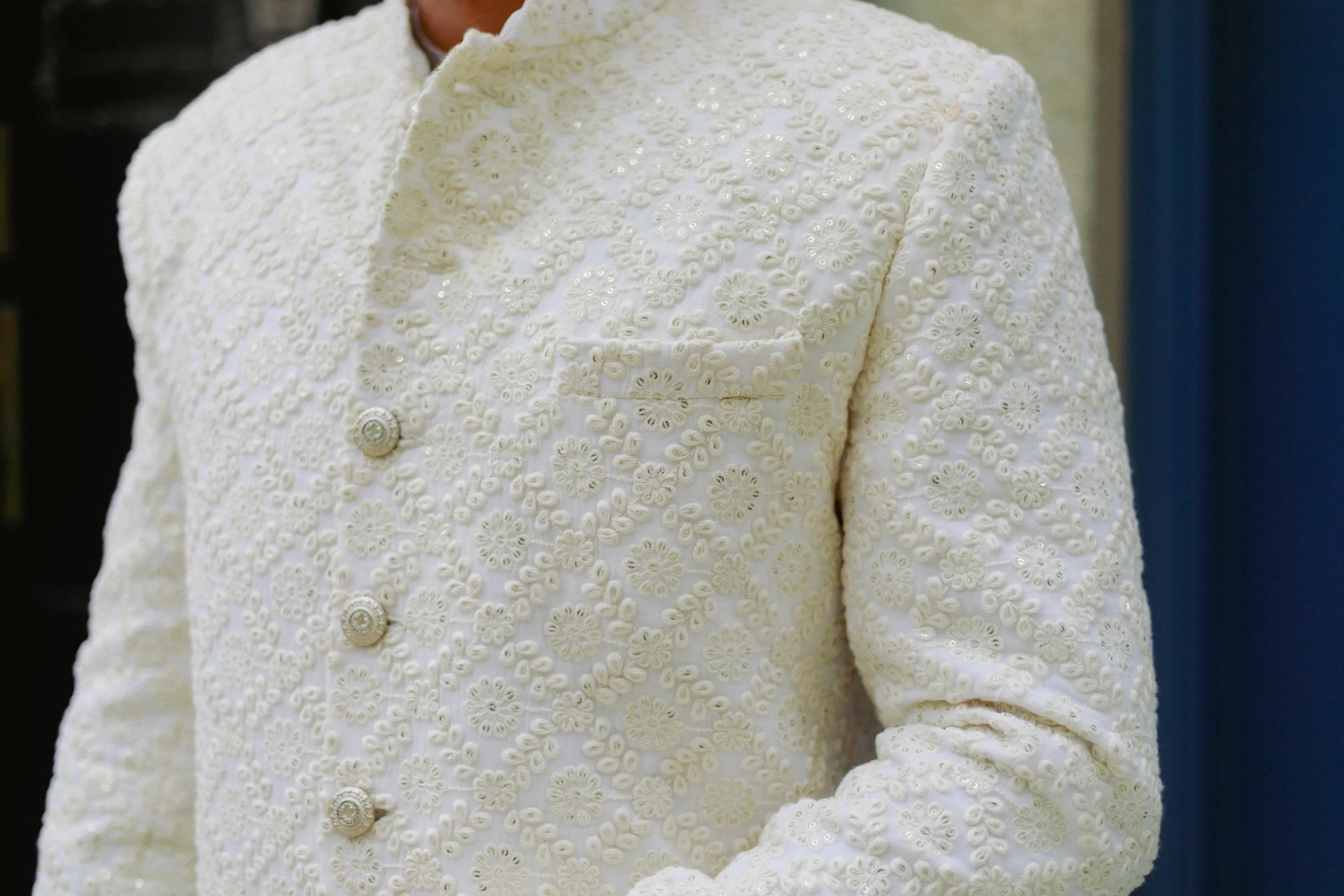 Mens Ivory Lakhnavi Sherwani Set