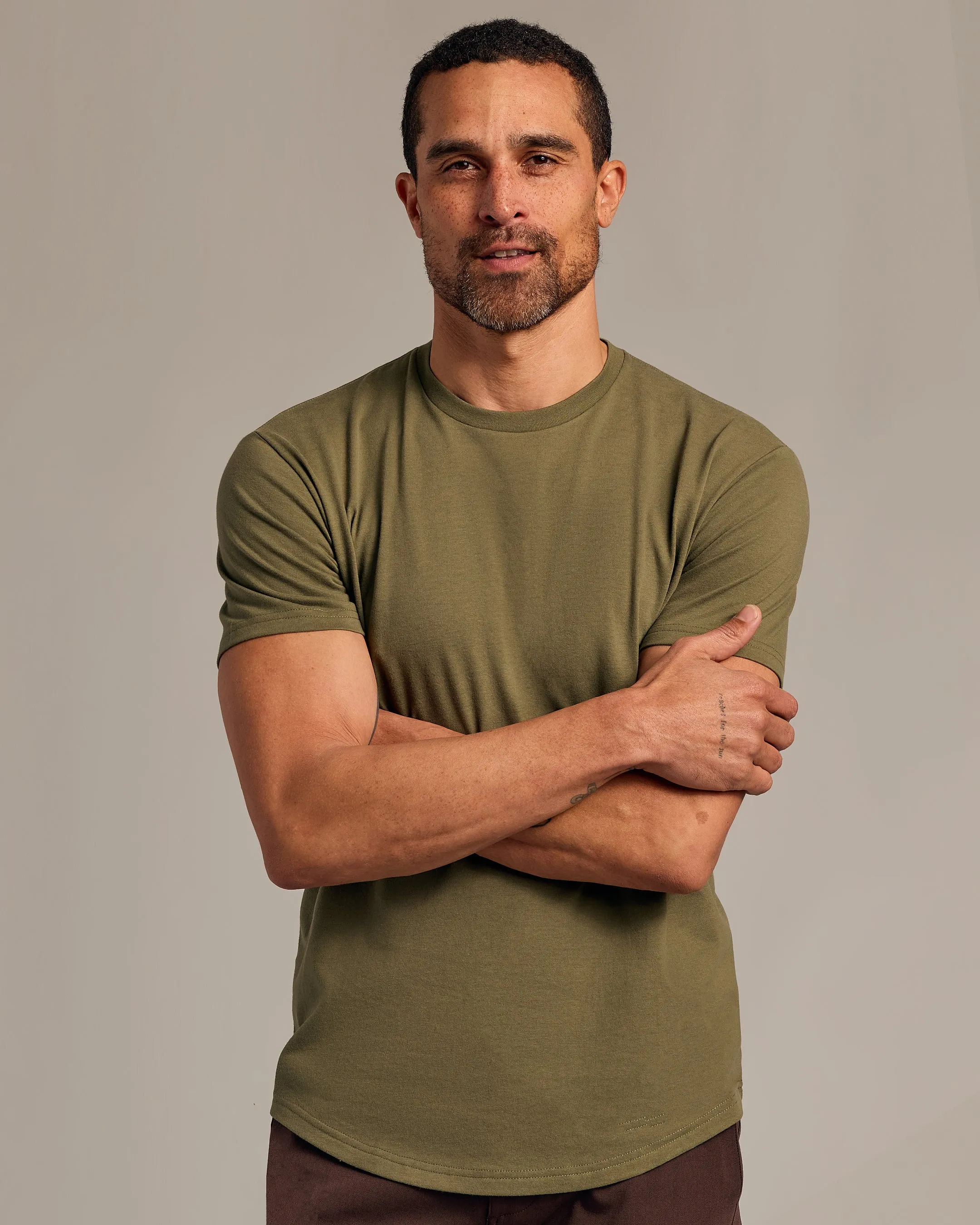 Military Green Short Sleeve Curved Hem Crew