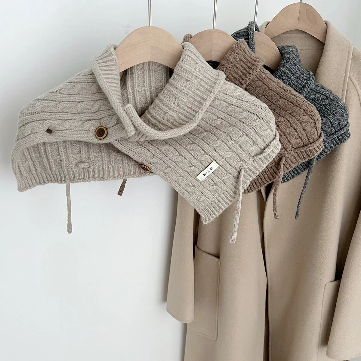 New winter style, buttoned scarf and hat in one, retro twisted pattern, neck warmer, Korean version, cold-proof and warm, neck protection shawl.C-240918-1