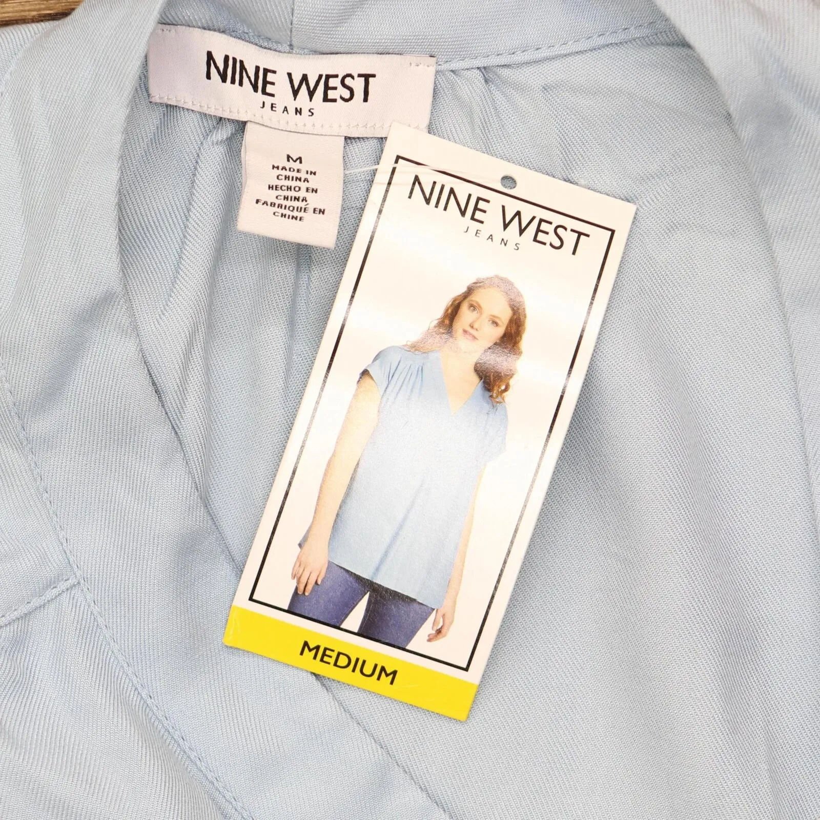 Nine West Women's Lightweight Relaxed Fit Woven Popover V-Neck Top 49009932