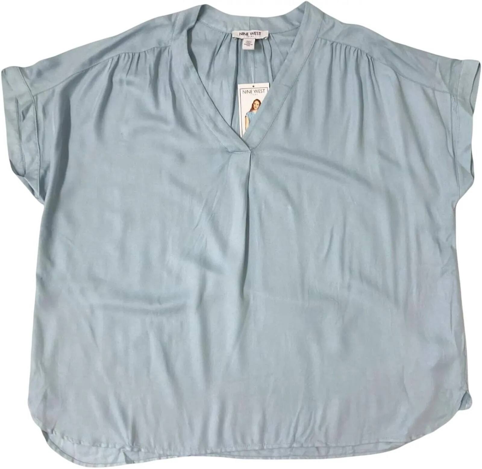 Nine West Women's Lightweight Relaxed Fit Woven Popover V-Neck Top 49009932