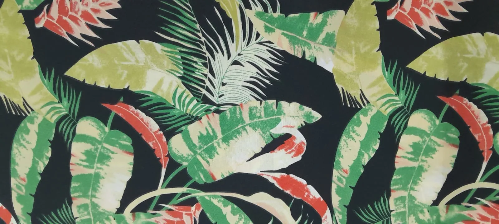 Printed Mini Matt Leaves Black/Green