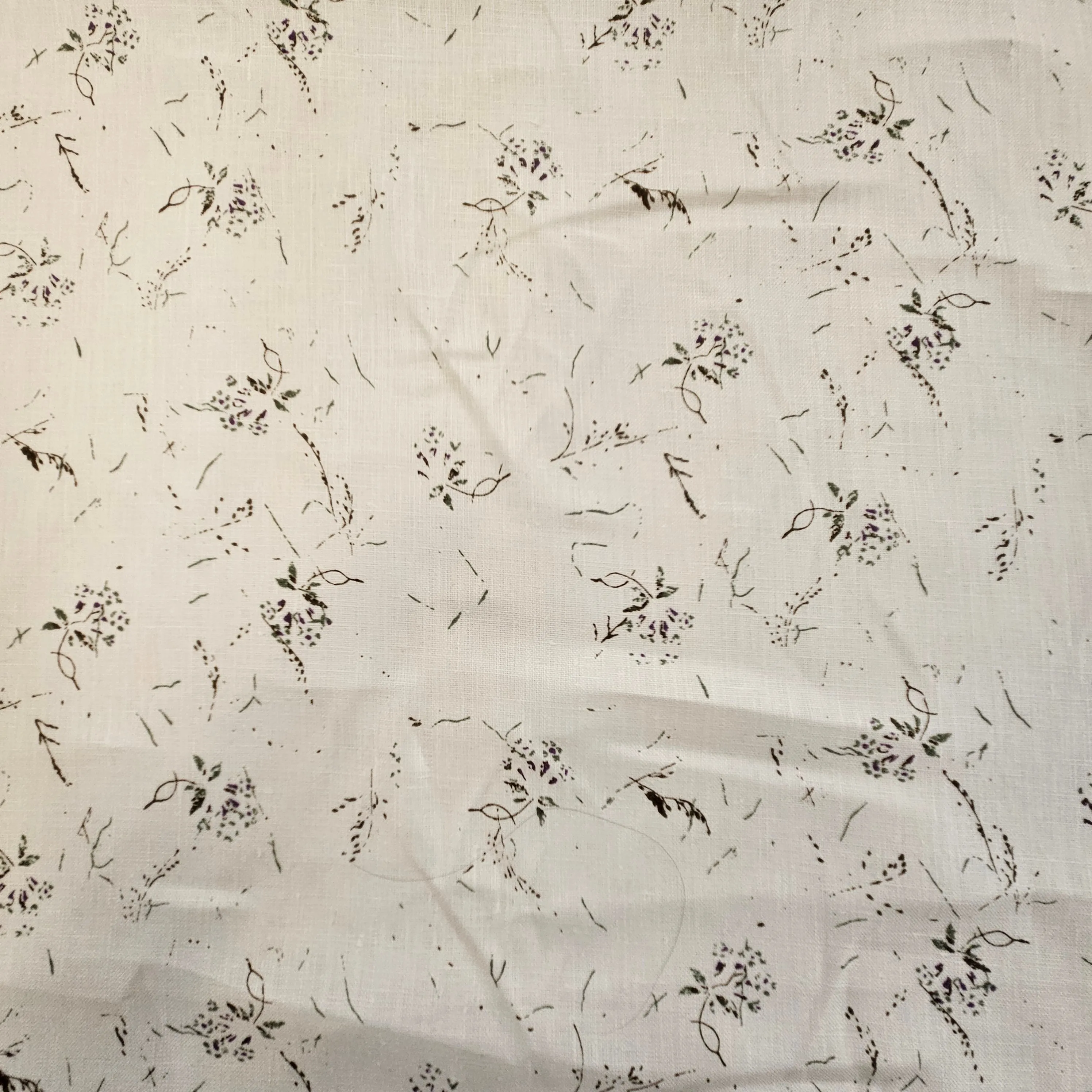 Scattered Flowers Linen
