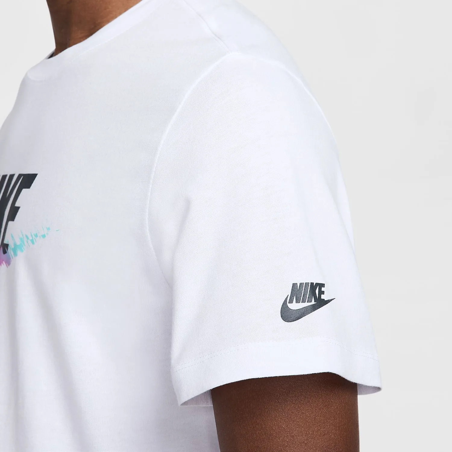 Seasonal Futura Tee - Mens