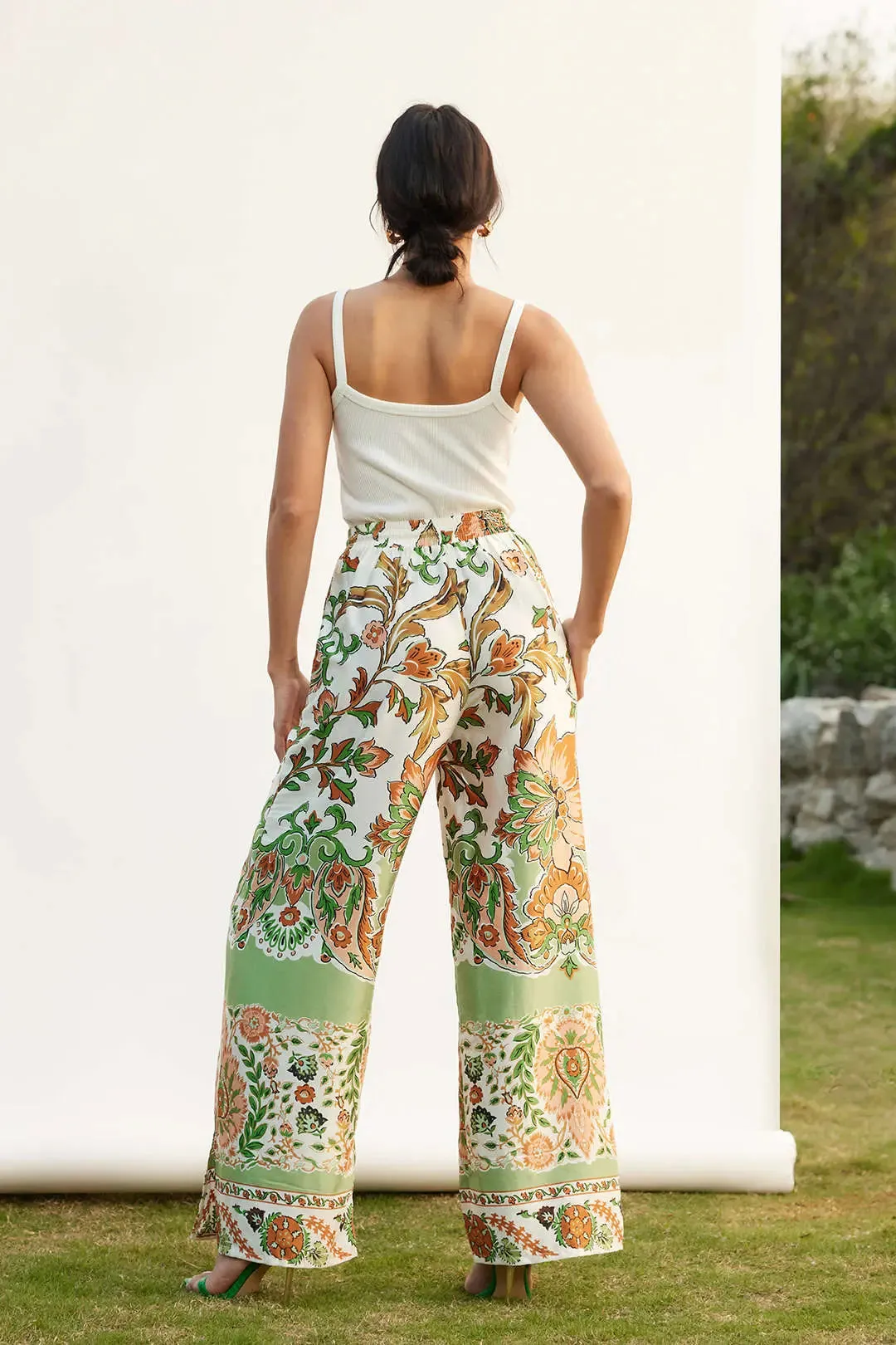 Seraphina - Elegant Floral Design Woman's Slit Pants