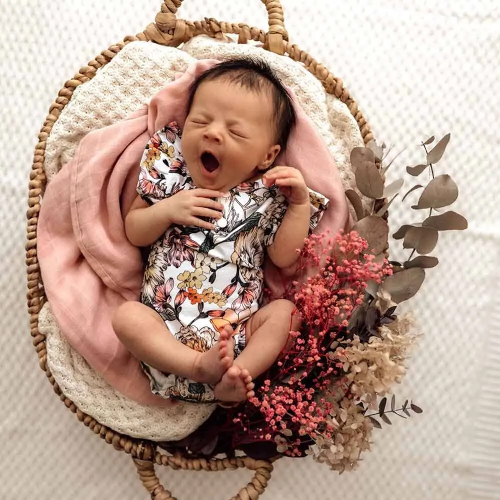 Snuggle Hunny - Australiana Short Sleeve Organic Bodysuit
