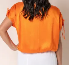 Top (56IM229208)