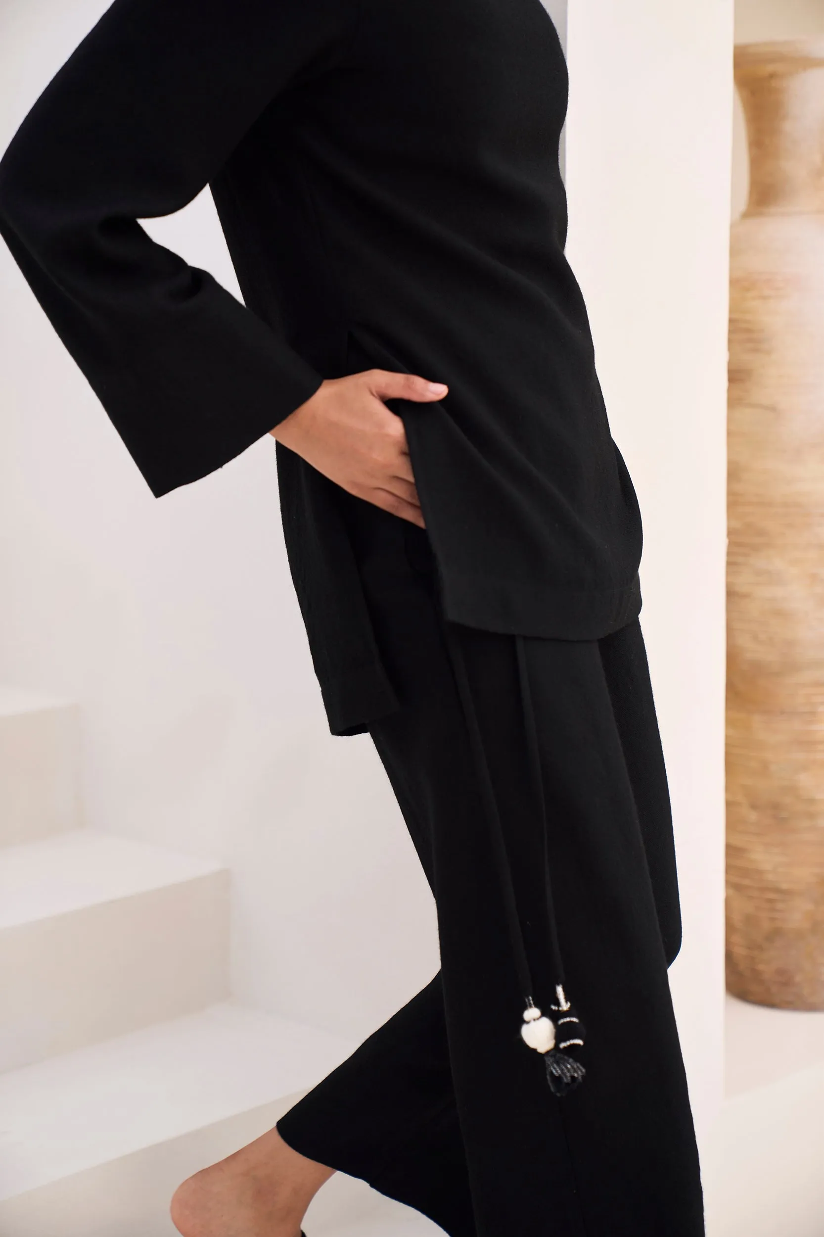 Tromso Woollen Pants (Black)