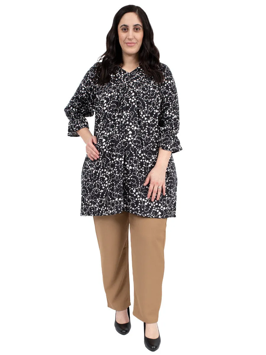 White Heart Rolling Fields Tunic - Print**
