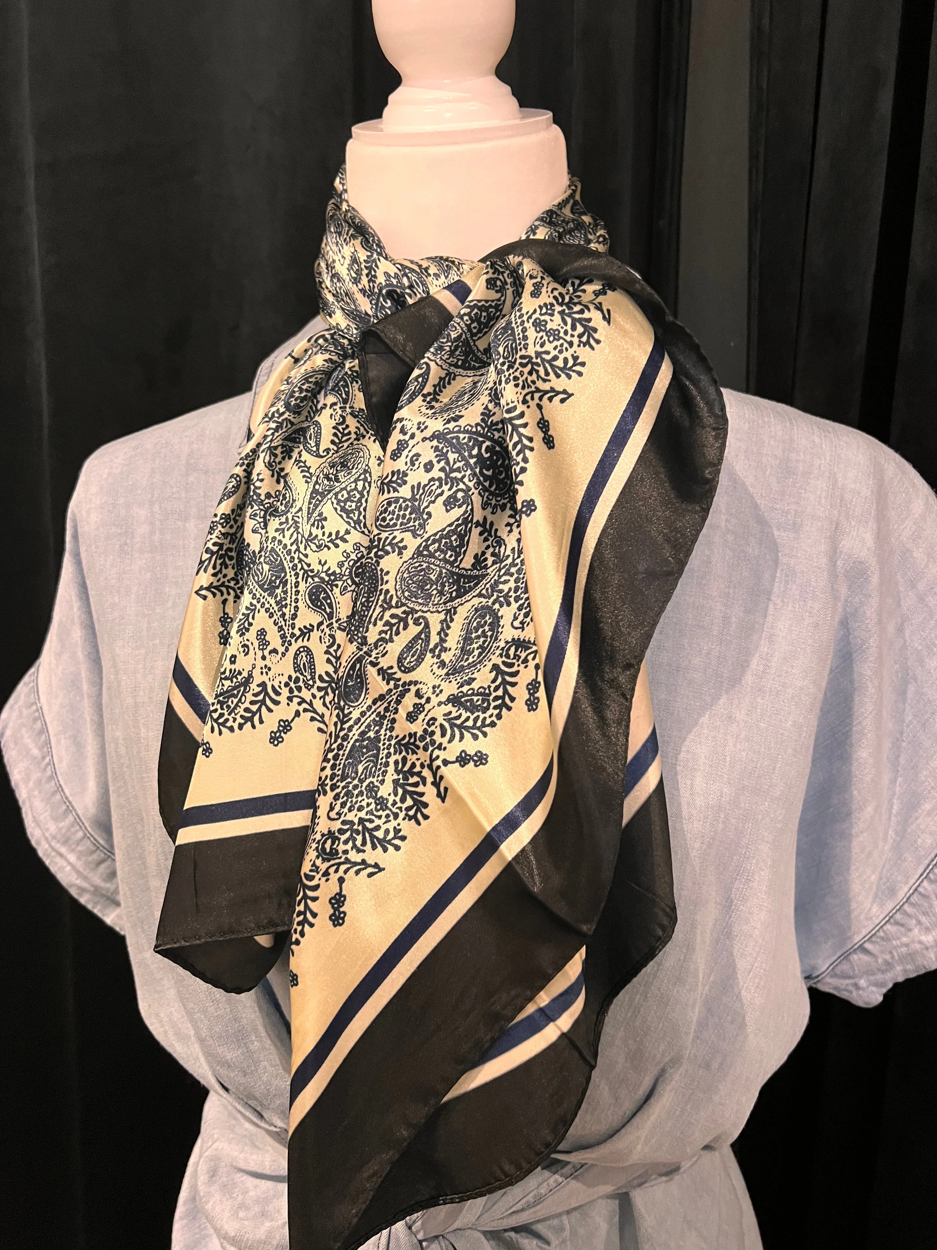 Wild Rag Navy & Cream Paisley